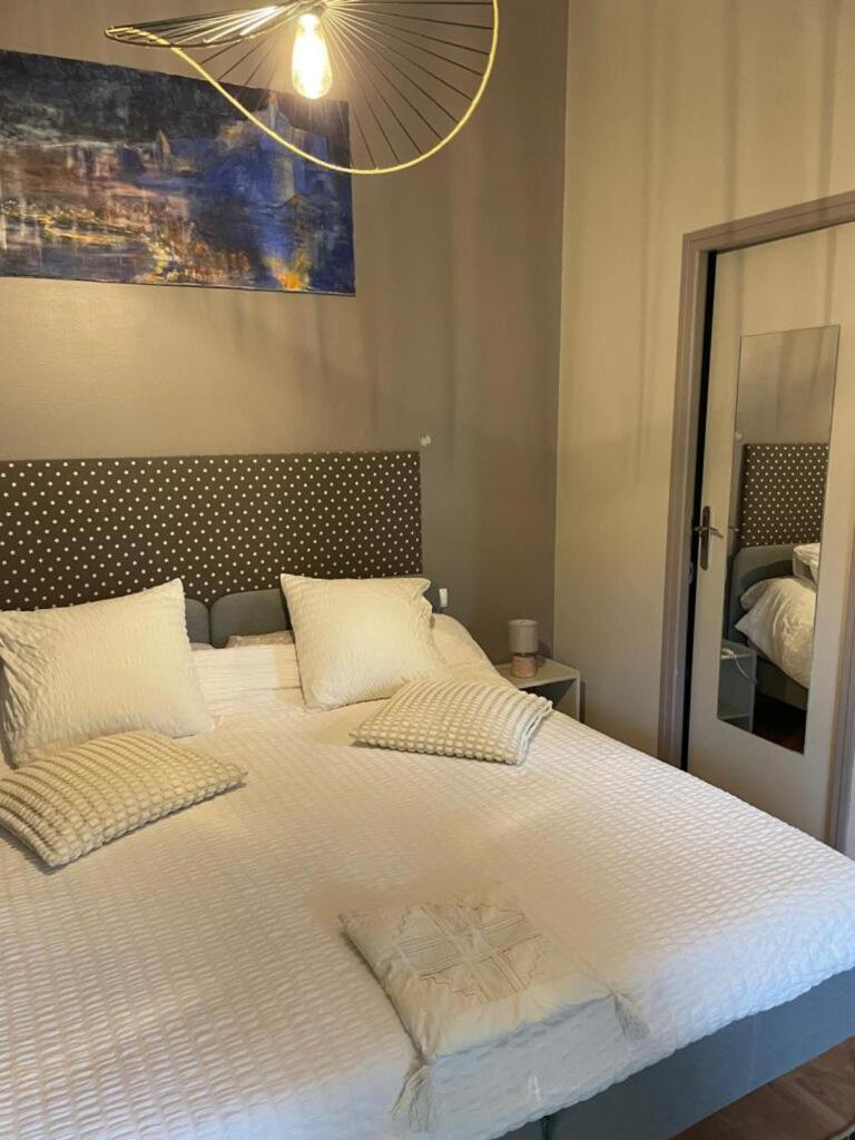 Gite Et Studios Les Barongeres Farges-les-Chalon Екстериор снимка